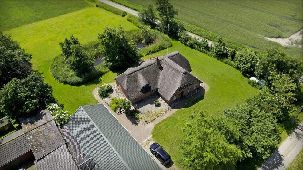 Einfamilienhaus Emmelsbüll-Horsbüll Horsbüll - 7 Zimmer, 595.000&euro; | Angebot:25689314