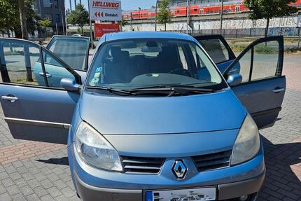 Renault Scenic 188.500 km 699 &euro; Potsdam 14482