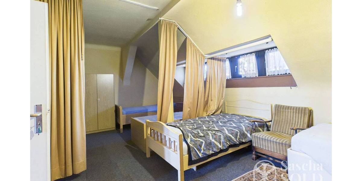 Wohnen mit Weitblick - Großzügiges Anwesen auf weitläufigem Grundstück in Elversberg - Einfamilienhaus Spiesen-Elversberg Spiesen | Angebot:26930946