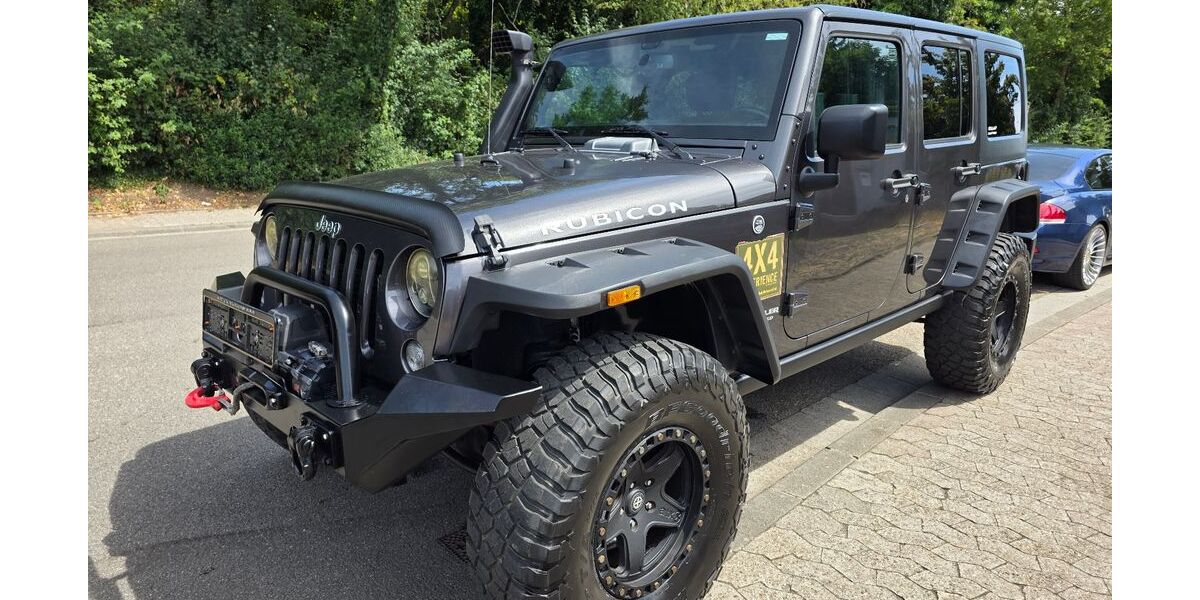 Jeep Wrangler 191.000 km 24.900 &euro; Saarbrücken - Burbach 66115