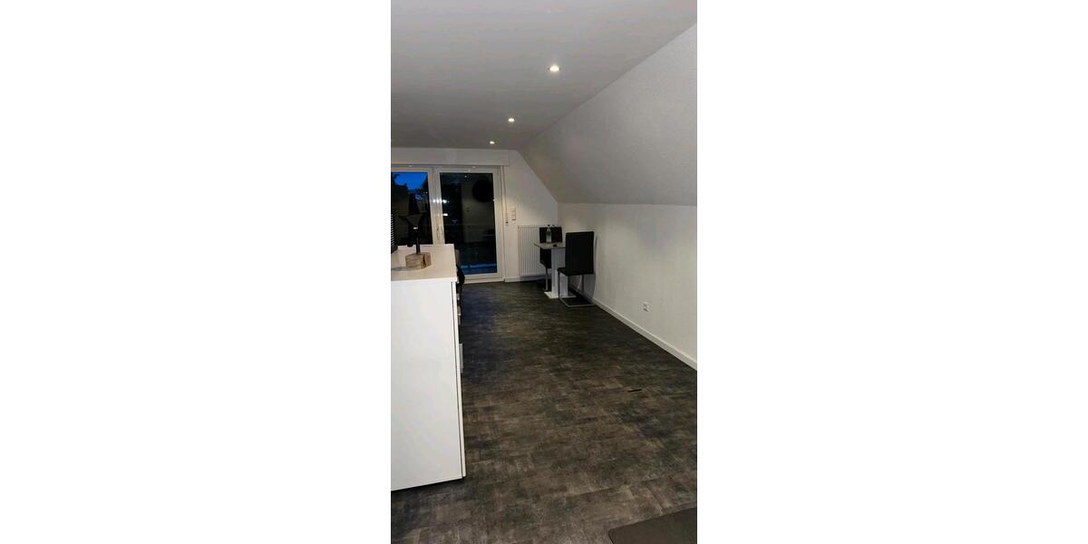 Dachgeschoßwohnung Harsewinkel - 3 Zimmer, 74 m&sup2;, 750&euro; | Angebot:25081402