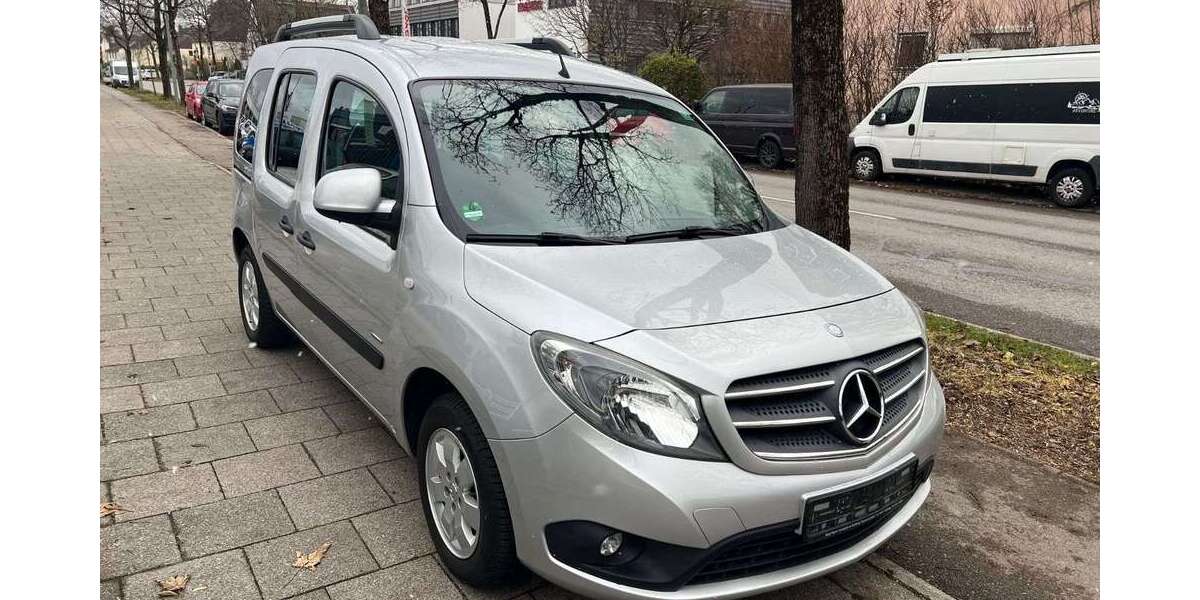 Mercedes-Benz Citan 144.300 km 9.990 &euro; München 81825