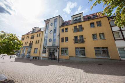 Gewerbeobjekt Hildburghausen - 6 Zimmer, 140 m&sup2;, 900&euro; | Angebot:25746303