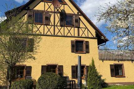 Haus Donaueschingen - 10 Zimmer, 400 m&sup2;, 1.275.000&euro; | Angebot:26122002