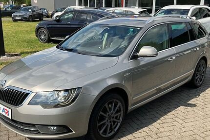 Skoda Superb 226.000 km 6.900 &euro; Marburg 35039