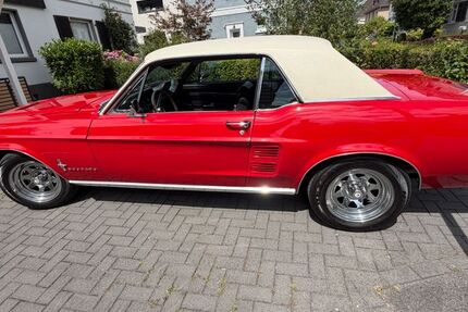 Ford Mustang 18.860 km 38.800 &euro; Mülheim 45481