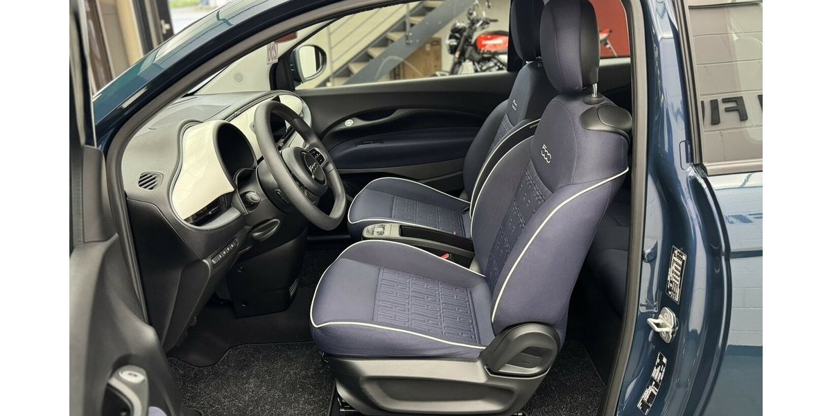 Fiat 500e Action CarPlay Android Automatik 1.Hand 23.004 km 13.120 &euro; Lich 35423