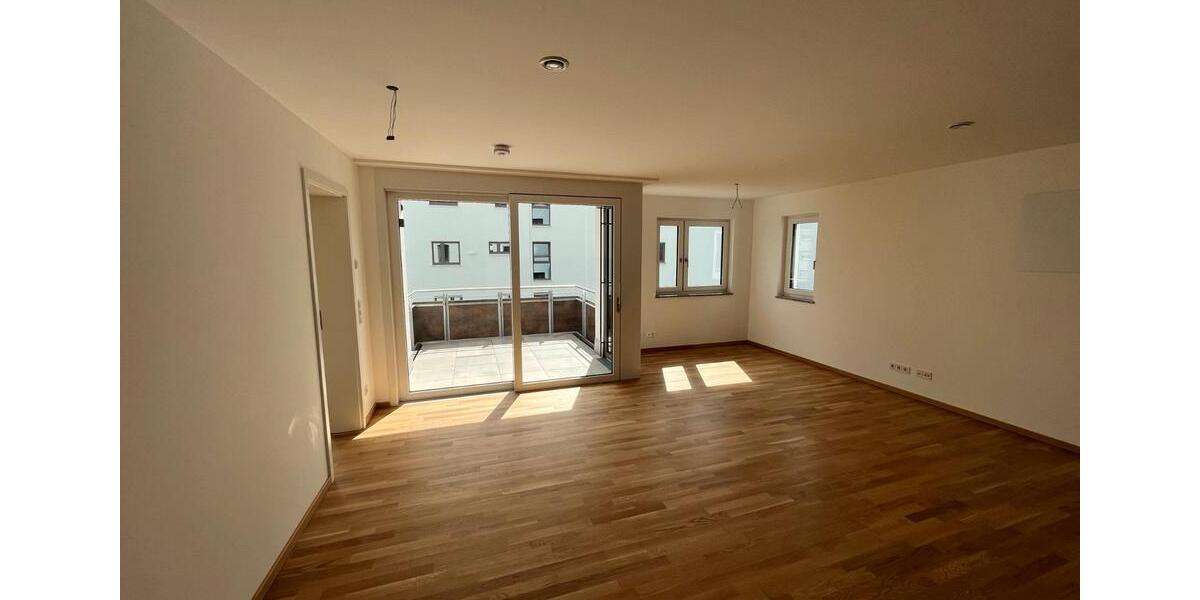 Etagenwohnung Kolbermoor - 3 Zimmer, 77 m&sup2;, 1.466&euro; | Angebot:26361296