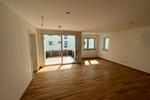 Etagenwohnung Kolbermoor - 3 Zimmer, 77 m&sup2;, 1.466&euro; | Angebot:26361296