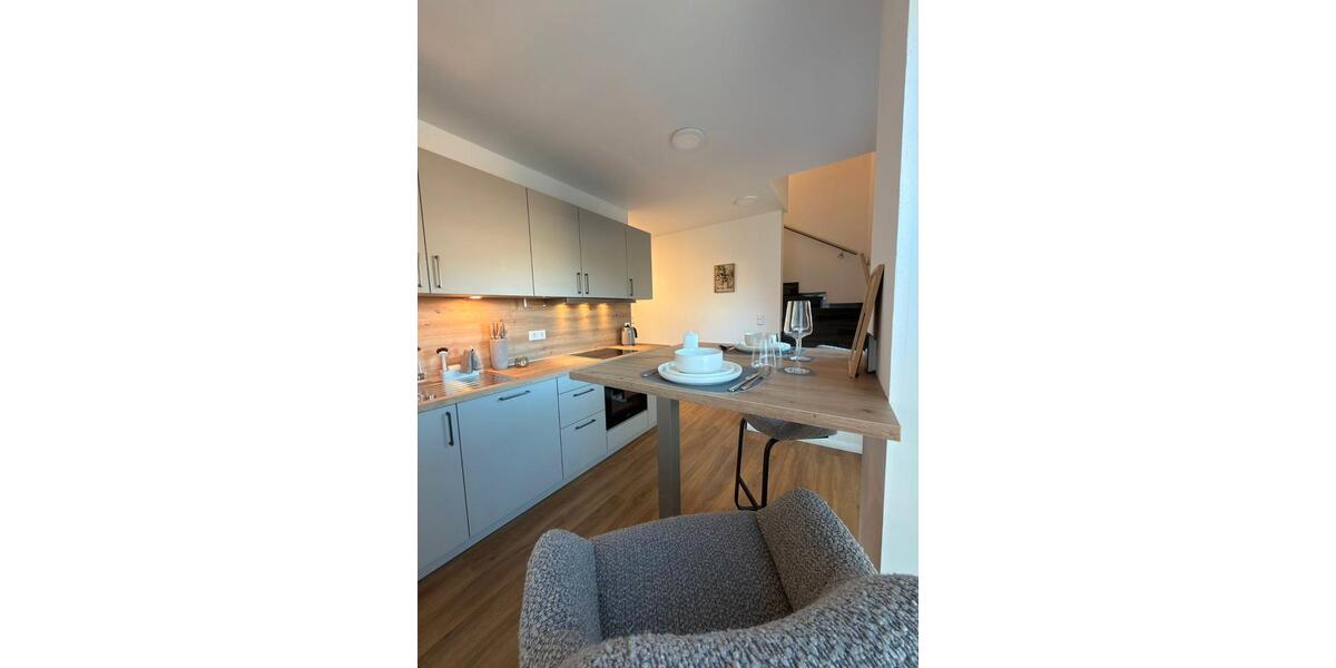 Etagenwohnung Aurich - 2 Zimmer, 65 m&sup2;, 2.000&euro; | Angebot:26564250
