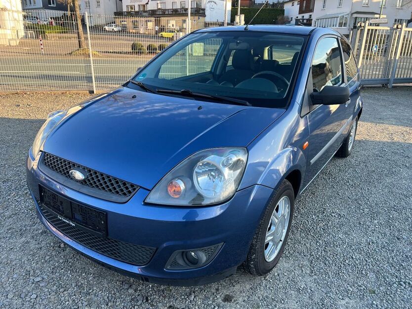 Ford Fiesta 159.148 km 2.800 € Olpe 57462
