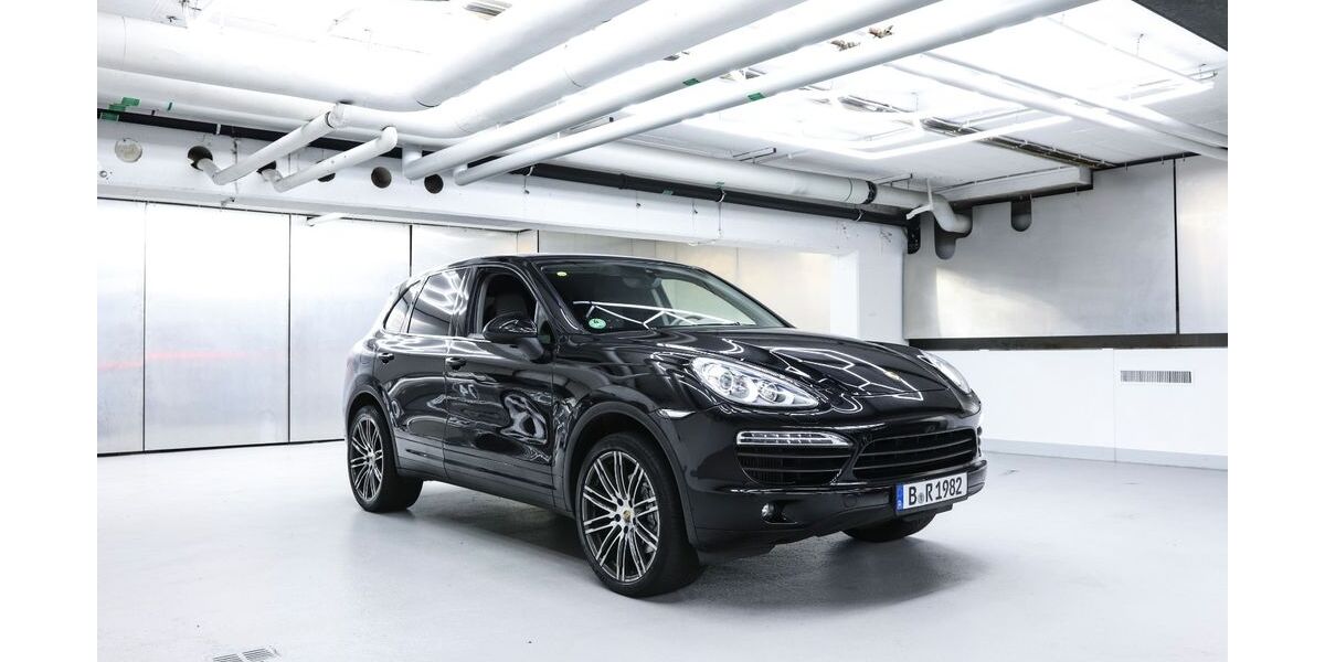 Porsche Cayenne 231.000 km 18.900 &euro; Berlin 10625