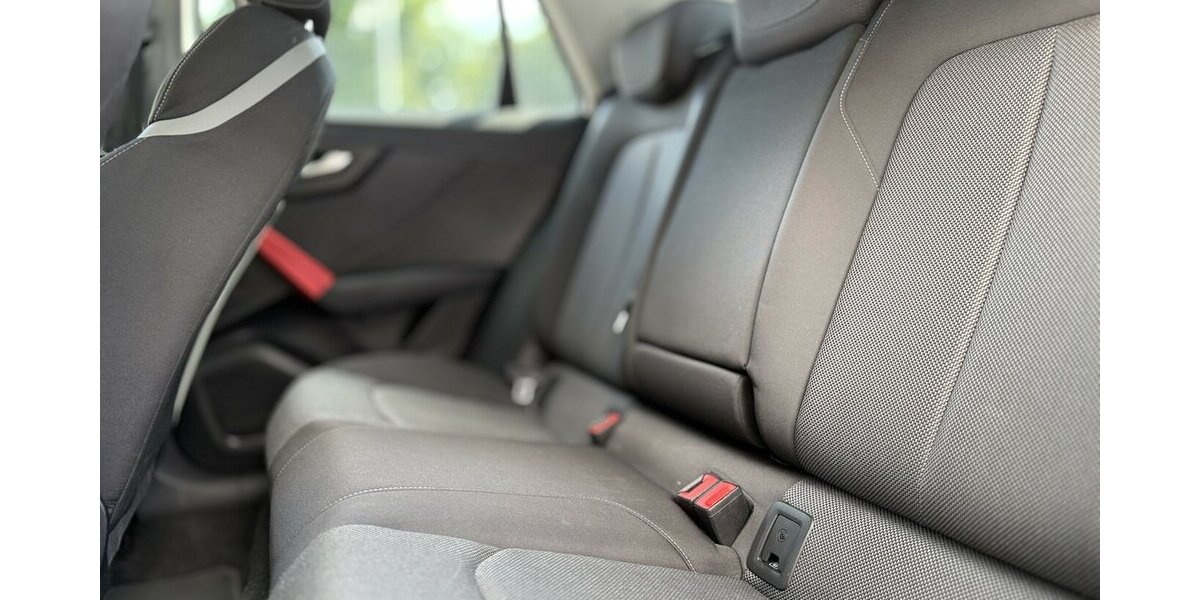 Audi Q2 35 TDI Sport / S Line / KeylessGO / AHK 55.000 km 25.180 &euro; Mönchengladbach 41066