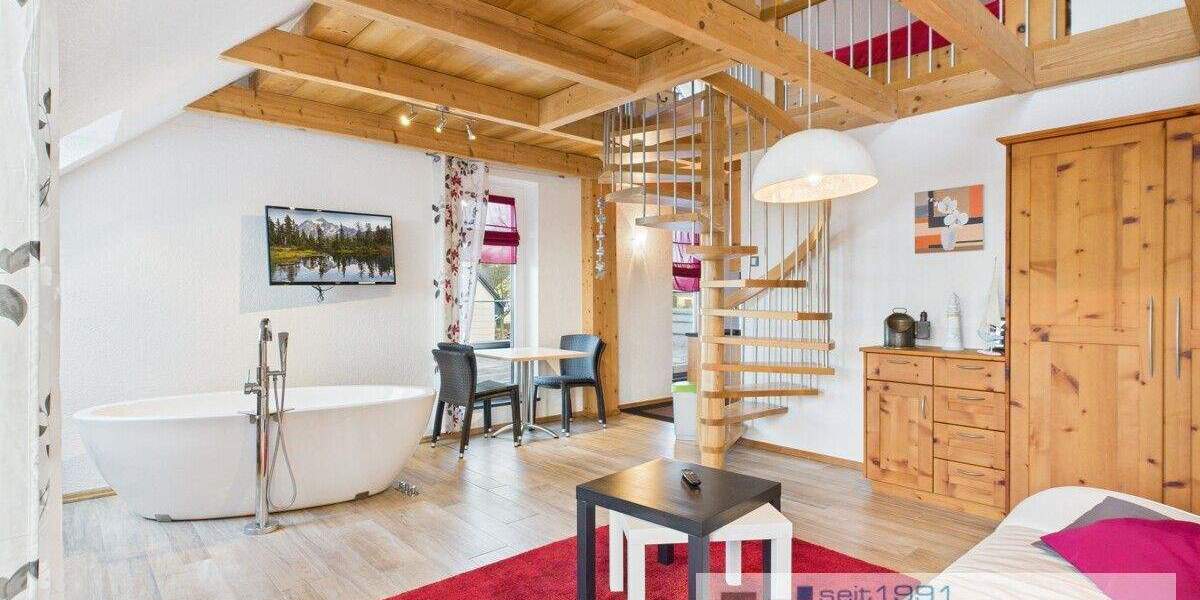 Einfamilienhaus Rechlin - 6 Zimmer, 330 m&sup2;, 1.350.000&euro; | Angebot:25665597