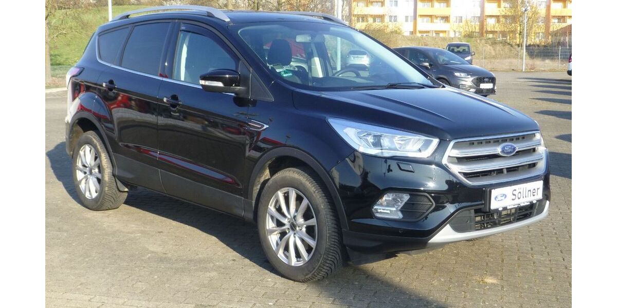 Ford Kuga 30.900 km 14.980 &euro; Wolfen 06766