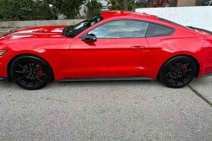 Ford Mustang 122.000 km 27.000 € Heilbronn 74072