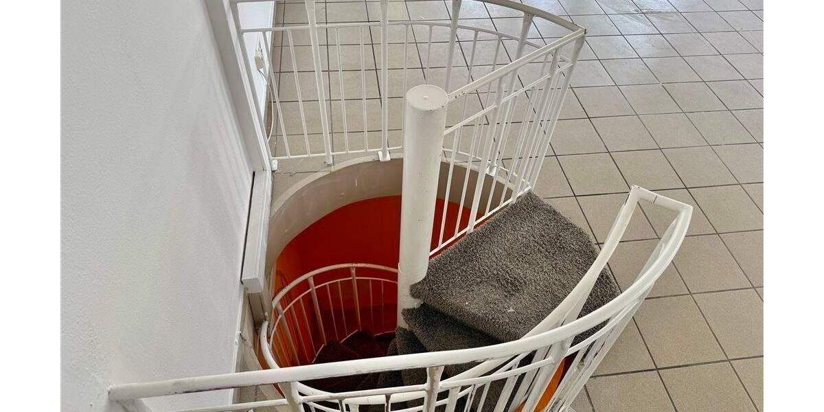 Attraktive Ladeneinheit in zentraler Lage - vielseitig nutzbar als Geschäft, Büro oder Praxis 4 zimmer