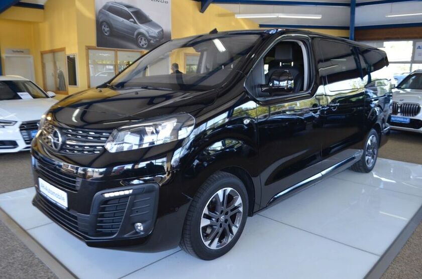Zafira Life
