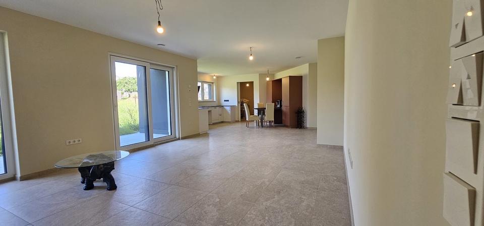 Erdgeschoßwohnung Perl - 4 Zimmer, 121 m&sup2;, 850.000&euro; | Angebot:26790272