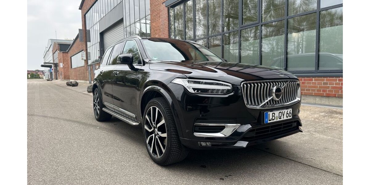 Volvo XC90 124.800 km 34.400 &euro; Ludwigsburg 71638