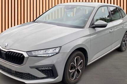 Skoda Scala 17.991 km 18.980 &euro; Dresden 01328