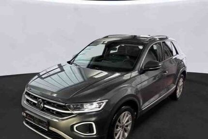VW T-Roc 46.442 km 24.643 &euro; Otterndorf 21762