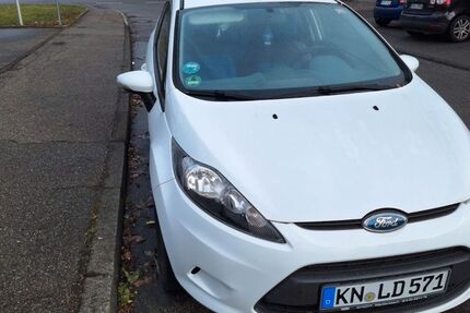 Ford Fiesta 86.000 km 4.200 € RIELASINGEN 78239