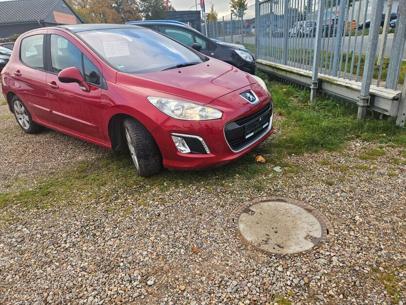 Peugeot 308 178.000 km 2.990 € Kaltenkirchen 24568