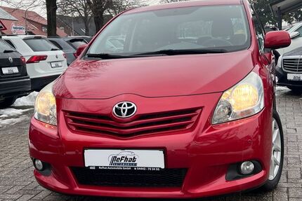 Toyota Verso 142.000 km 9.600 &euro; Lohne 49393