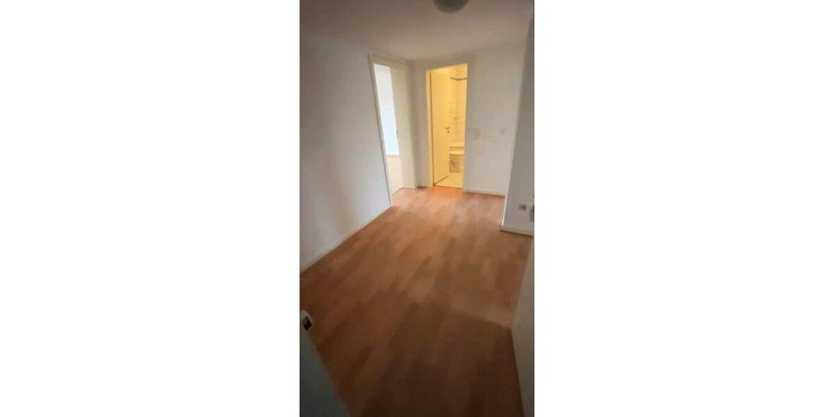 Etagenwohnung Duisburg Bergheim - 2 Zimmer, 55 m&sup2;, 450&euro; | Angebot:25280032