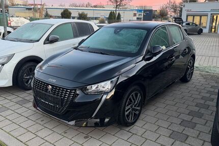 Peugeot 208 13.100 km 15.900 &euro; Pforzheim 75177