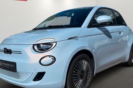 Fiat 500e 23.965 km 21.590 &euro; Ulm 89081