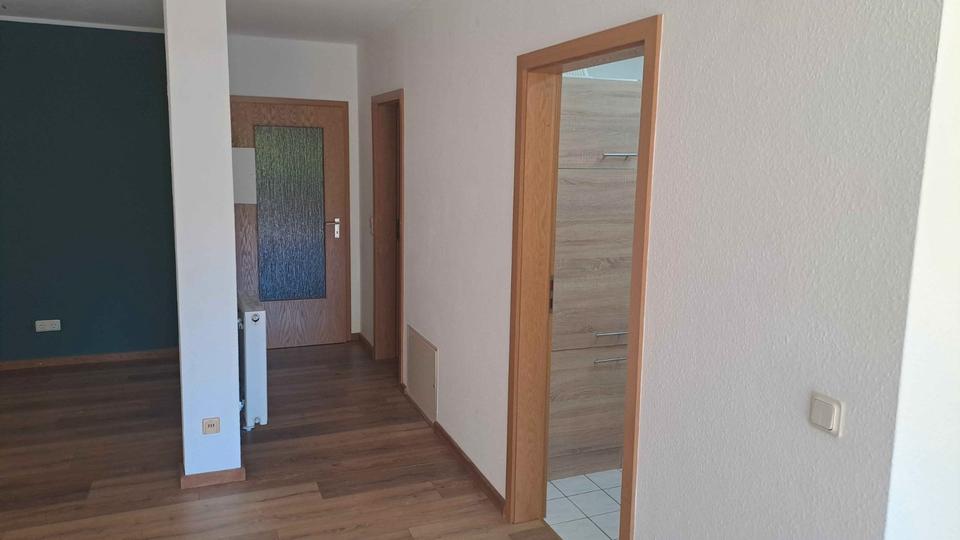 Etagenwohnung Suhl Aue 1 - 1.5 Zimmer, 48 m&sup2;, 61.500&euro; | Angebot:26819934