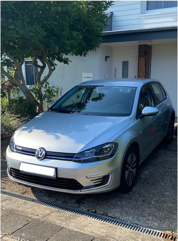 VW Golf 46.000 km 16.749 € Wurster Nordseeküste 27639