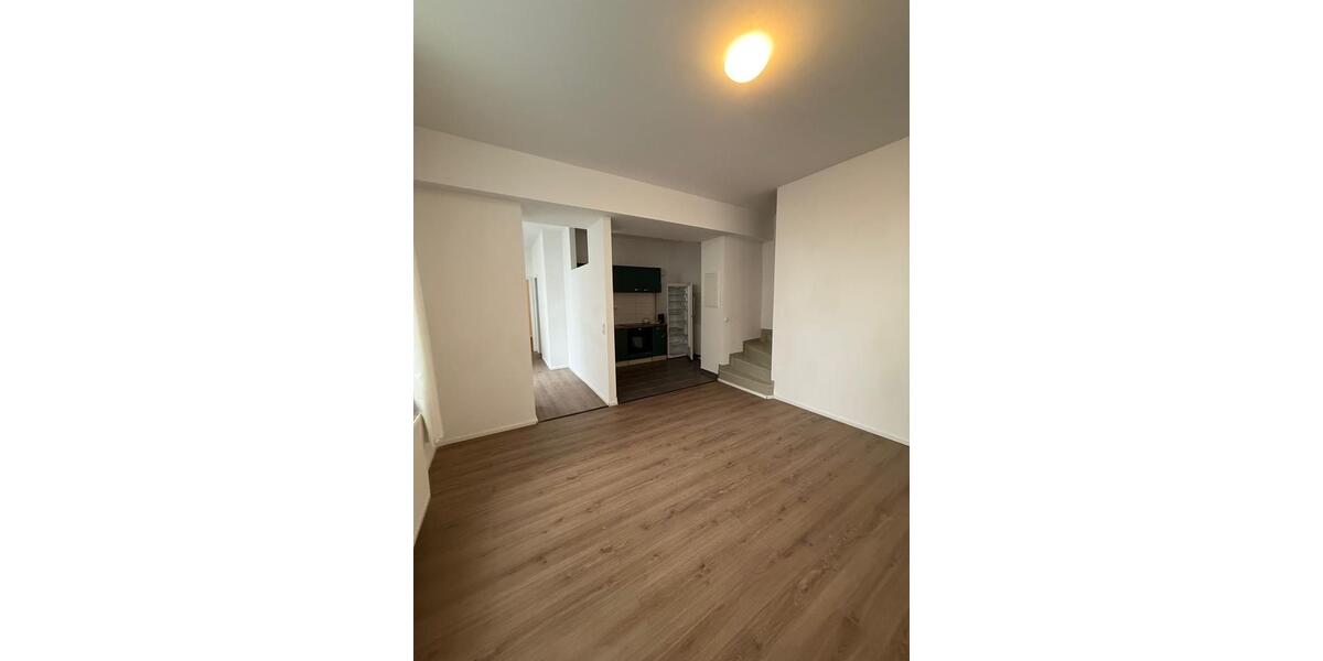 Erdgeschoßwohnung Frankfurt am Main Unterliederbach - 3 Zimmer, 80 m&sup2;, 1.450&euro; | Angebot:26293235