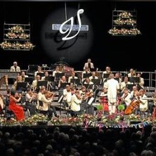 Vogtland Philharmonie - Weihnachtliches Sinfoniekonzert 06.12.2026 STADTHALLE LANGEN