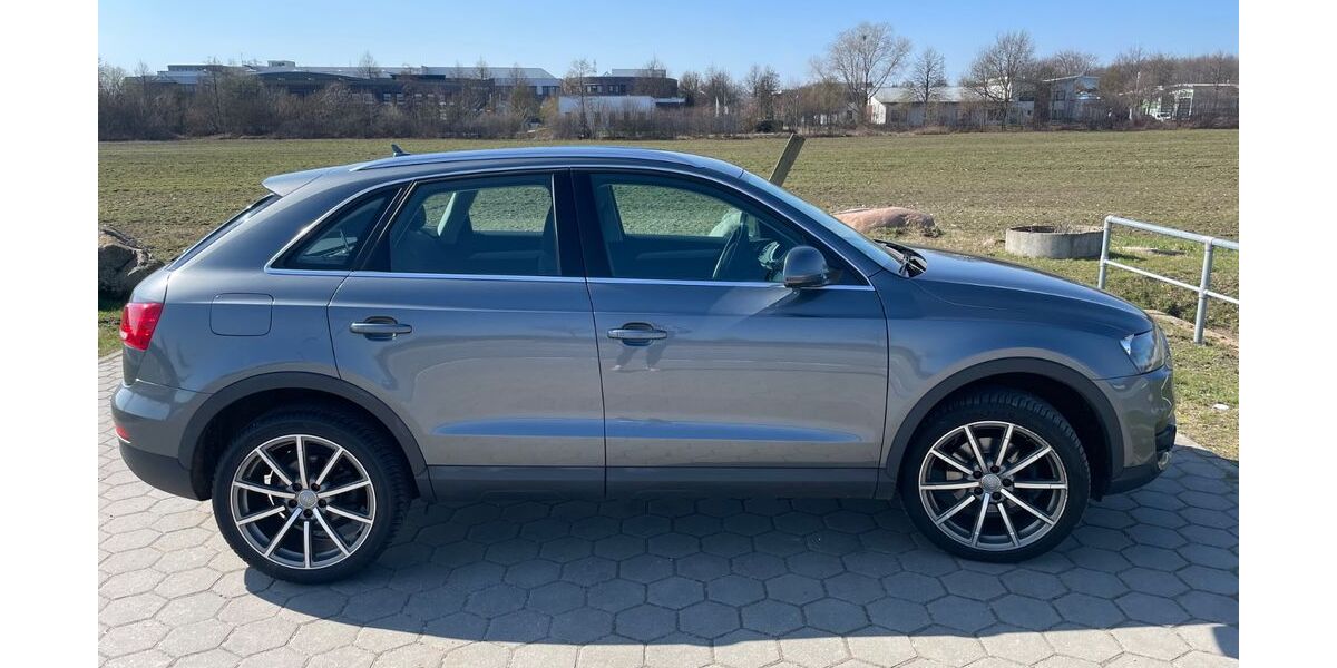 Audi Q3 84.000 km 12.000 &euro; Hamburg 22149