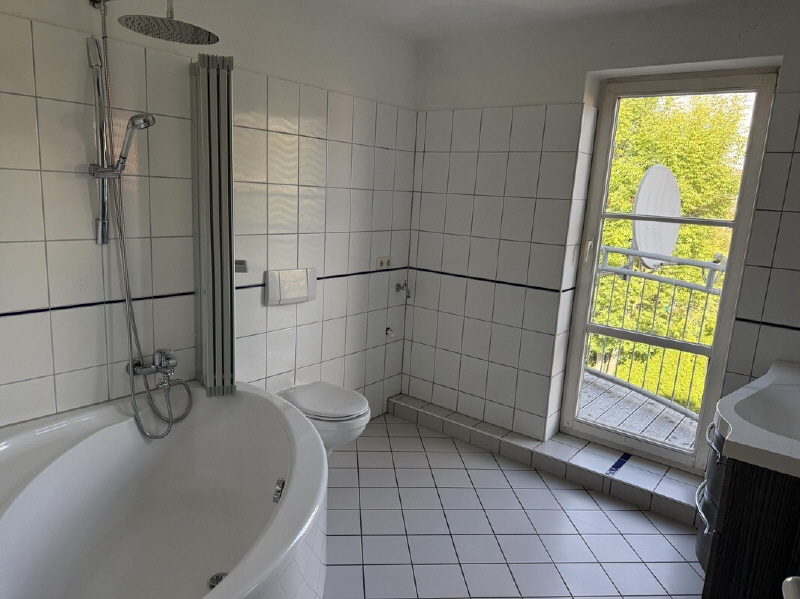 Moderne Eigentumswohnung – komfortabel wohnen und wohlfühlen - Etagenwohnung Gotha | Angebot:27543436