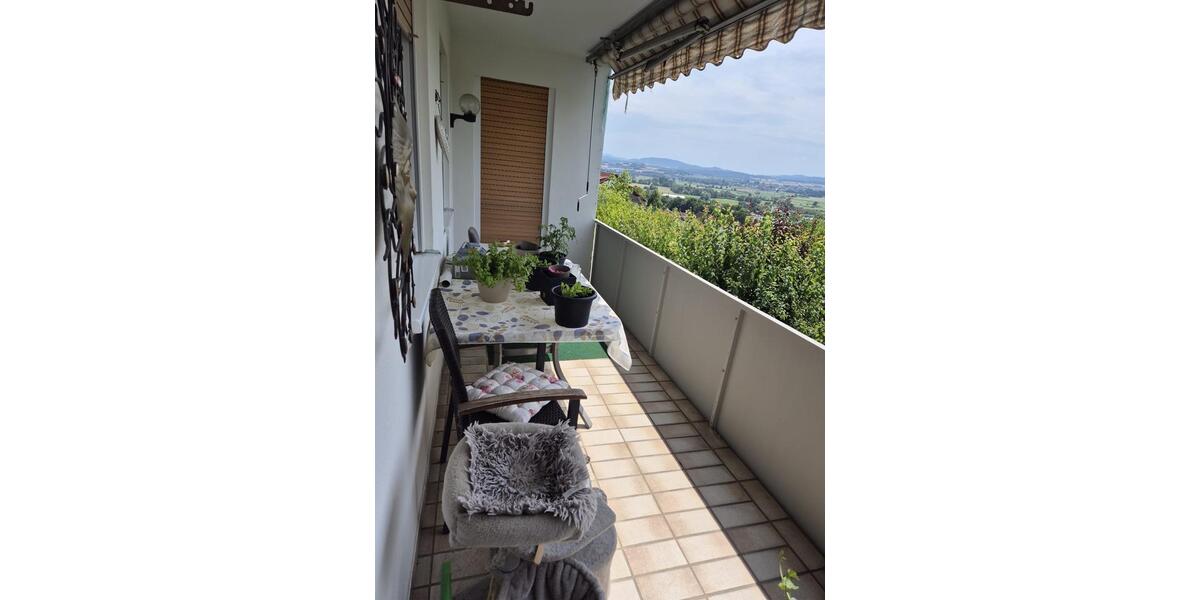 Hochparterre Cham - 4 Zimmer, 100 m&sup2;, 280.000&euro; | Angebot:27095824