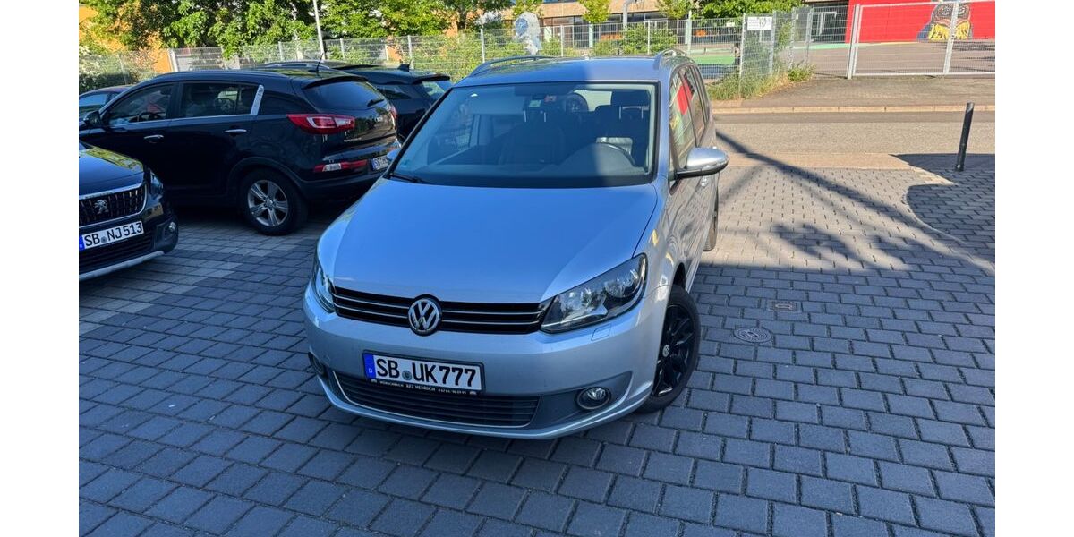 VW Touran 258.117 km 7.199 &euro; Saarbrücken 66117
