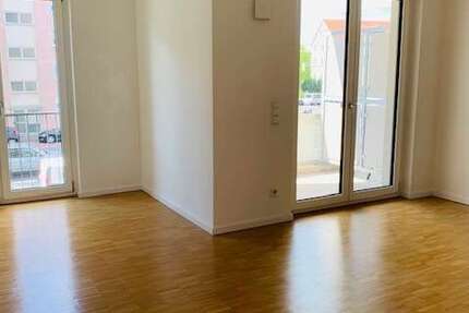 Wohnung zum Mieten in Nürnberg 588,87 € 36.35 m² 1 zimmer