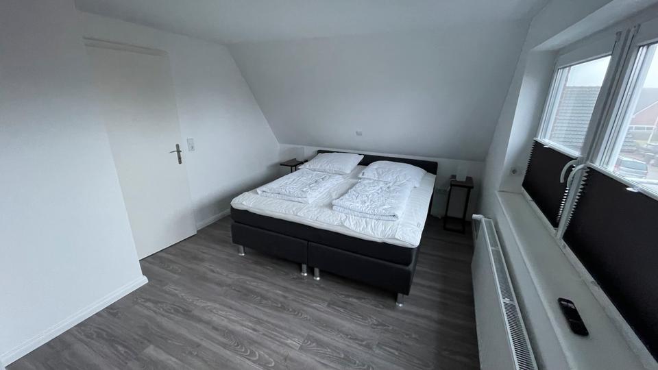 Einfamilienhaus Husum - 3 Zimmer, 100 m&sup2;, 1.400&euro; | Angebot:25419087