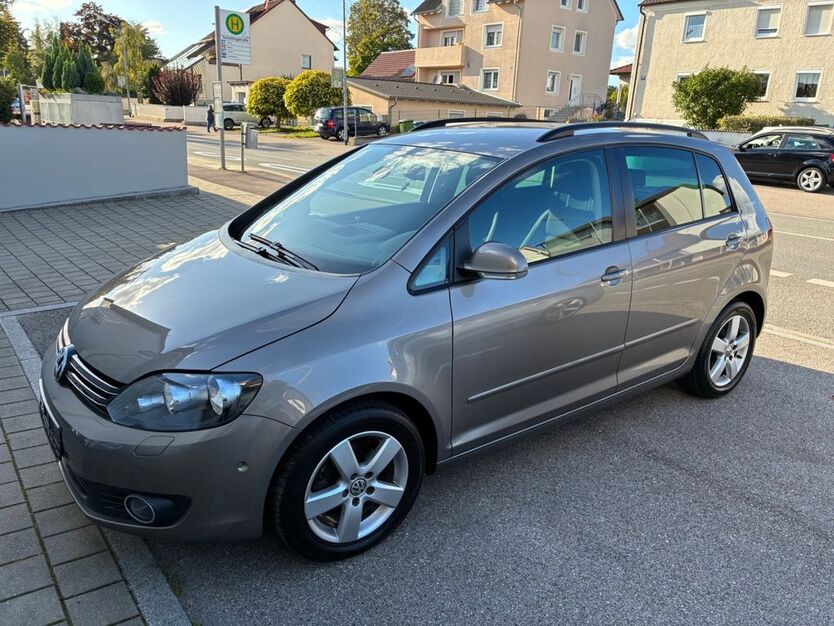 VW Golf 72.000 km 9.950 € Ingolstadt 85055