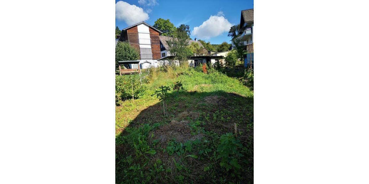 Mehrfamilienhaus, Wohnhaus Dillenburg Nanzenbach - 8 Zimmer, 148 m&sup2;, 75.000&euro; | Angebot:24337656