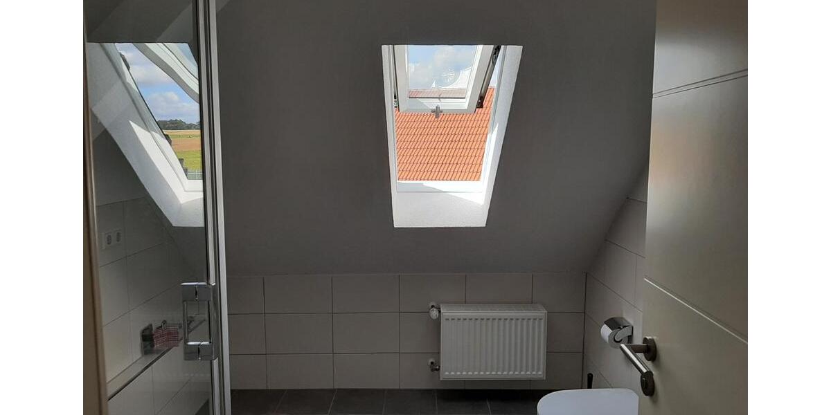 Erdgeschoßwohnung Bergen - 2 Zimmer, 43 m&sup2;, 390&euro; | Angebot:25883277