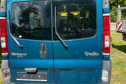 Renault Trafic 179.863 km 2.290 &euro; Stockelsdorf 23619