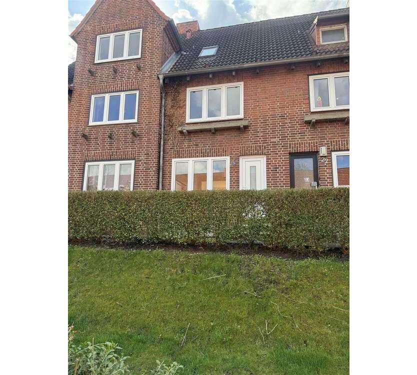 Haus zum Kaufen in Kiel 265.000 € 80 m²