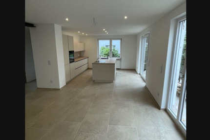 Wohnung Kaiserslautern Bahnheim - 2.5 Zimmer, 106 m&sup2;, 1.490&euro; | Angebot:25382131