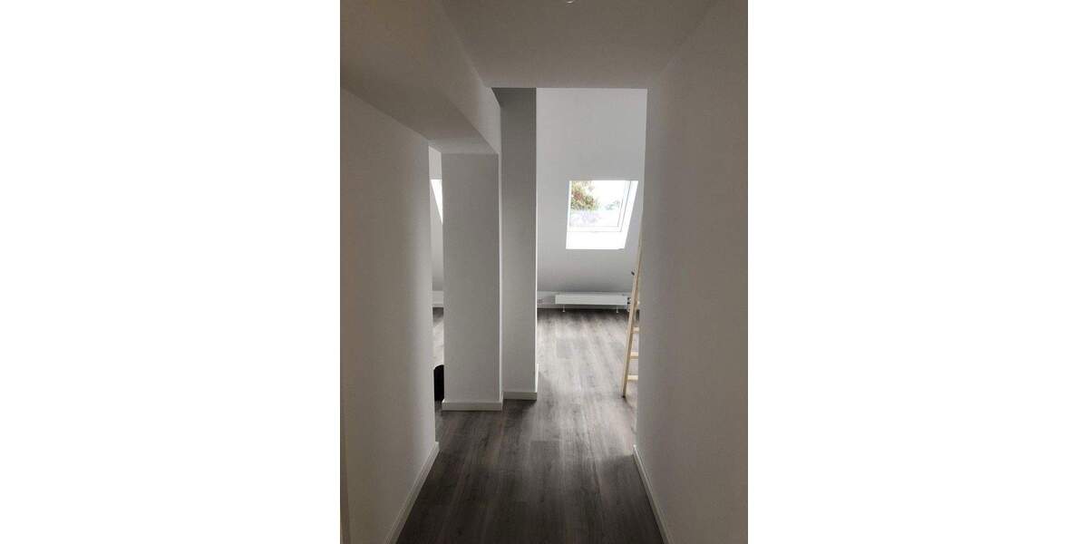 Etagenwohnung Stuttgart Mitte - 2 Zimmer, 48 m&sup2;, 766&euro; | Angebot:25607964