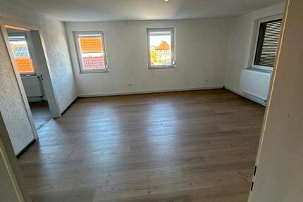 Haus Sugenheim Deutenheim - 7 Zimmer, 165 m&sup2;, 1.300&euro; | Angebot:26102321